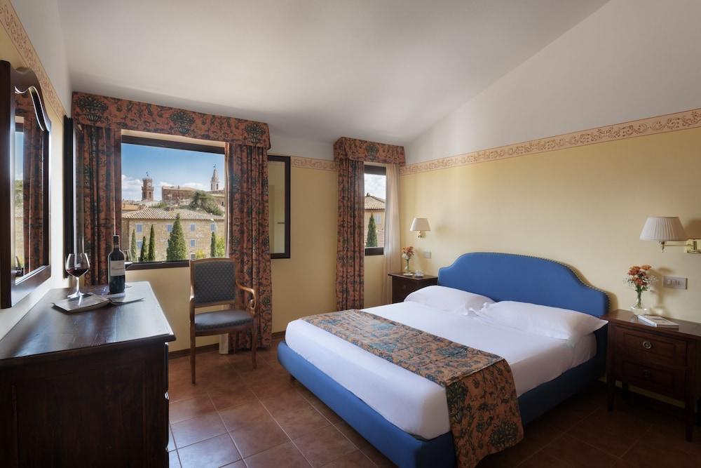 Hotel San Gregorio П'єнца Екстер'єр фото