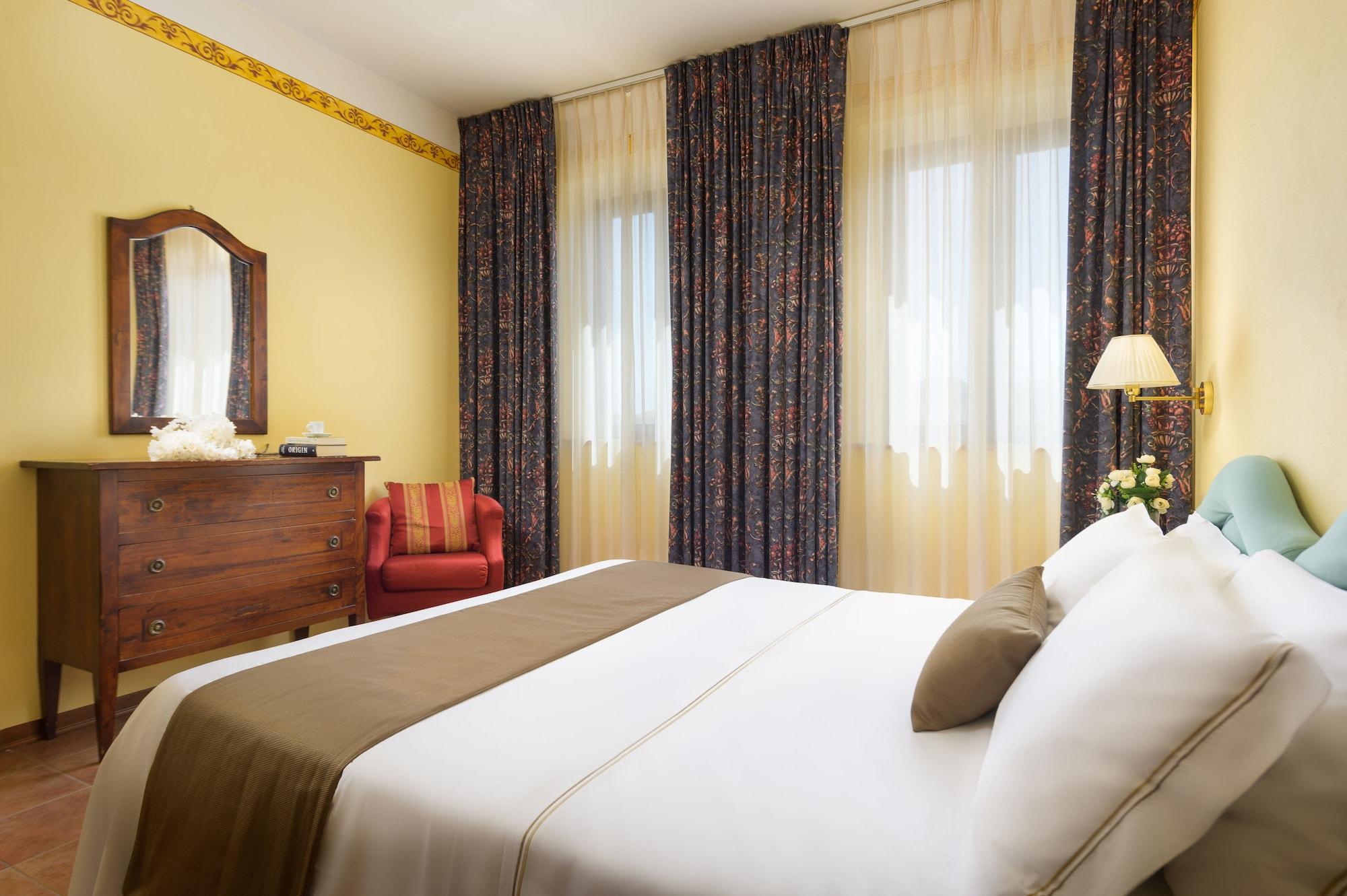 Hotel San Gregorio П'єнца Екстер'єр фото