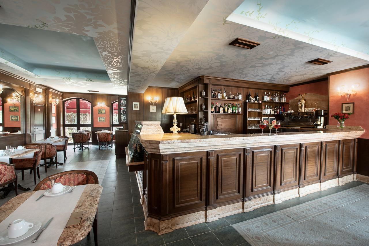 Hotel San Gregorio П'єнца Екстер'єр фото