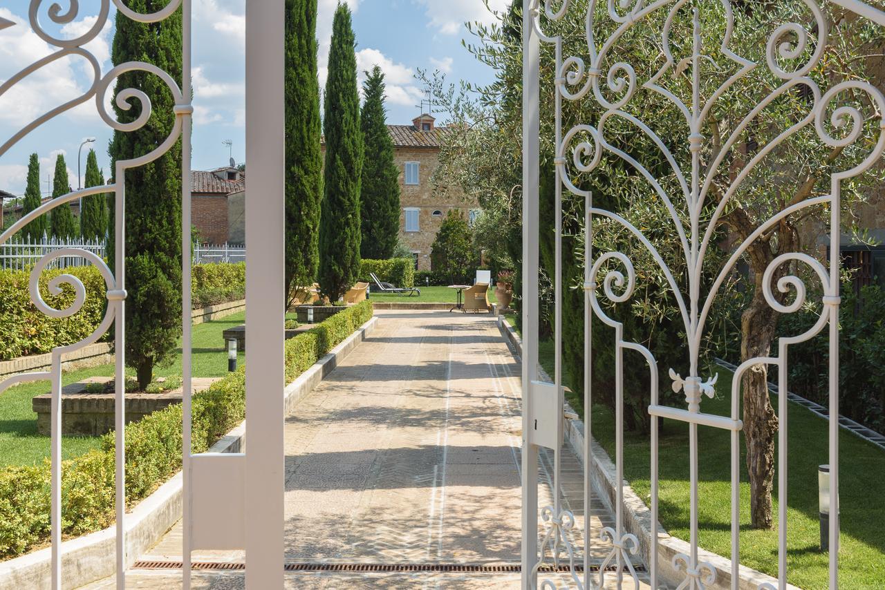 Hotel San Gregorio П'єнца Екстер'єр фото