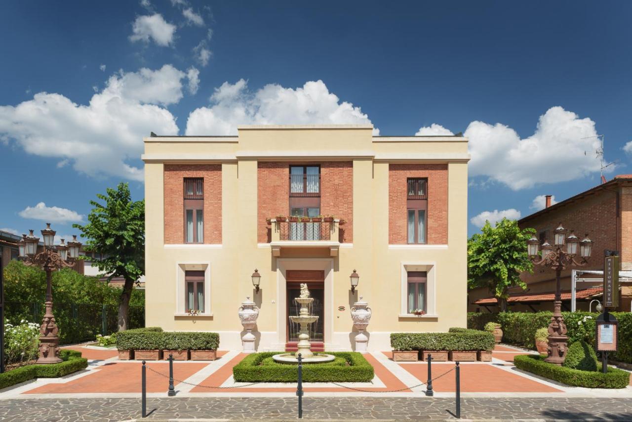 Hotel San Gregorio П'єнца Екстер'єр фото